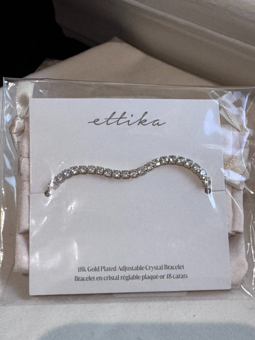 💛✨ Ettika 18K Gold-Plated Crystal Bracelet — New in Gift Pouch ✨💛